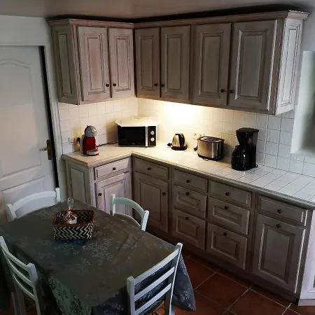 펜션 Maison De Village A 2 Km De La Mer Cap Corse 15 Kms Bastia Sisco